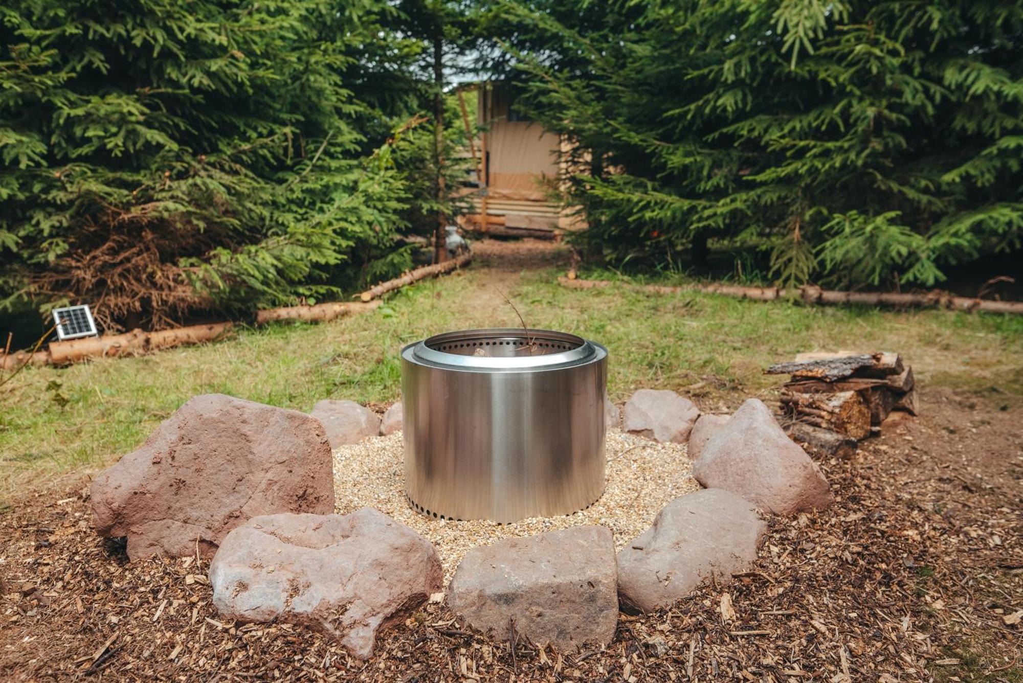 Cosy Forest Lodge Penrhos  Exterior foto
